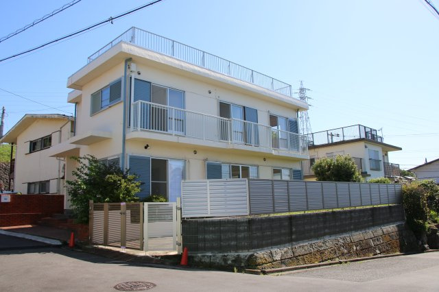 片瀬山1丁目戸建の外観