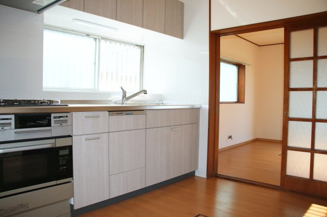 片瀬山1丁目戸建のキッチン