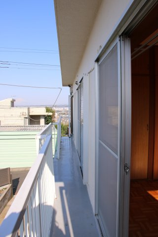 片瀬山1丁目戸建のバルコニー