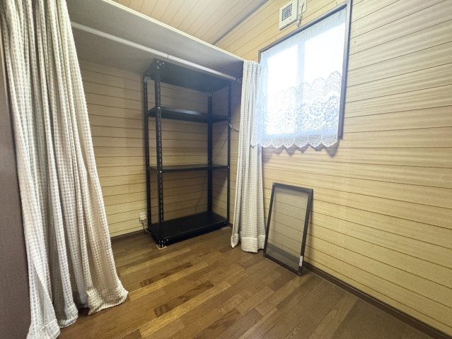 ６SLDKの圧倒的広さ♪エコキュート搭載のゆとり住まい　比企郡吉見町の収納|小物を収納するのに便利です