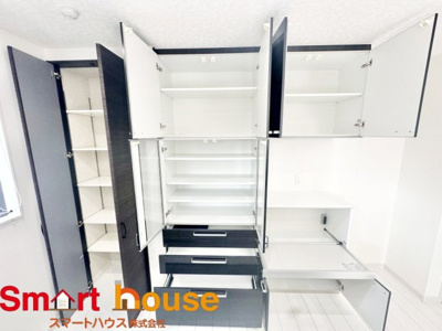 【収納】 | 座間市入谷東　築浅1棟 | 可動式の棚になっております！