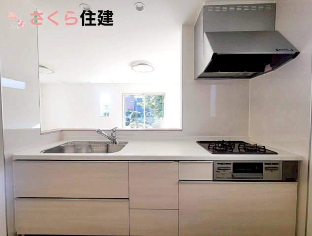 ハートフルタウン鹿沼市栄町1丁目19番　A号棟の構造・工法・仕様|地面全体を基礎で覆うため、建物の加重を分散し地面に伝え、耐久性や耐震性を向上することができます。