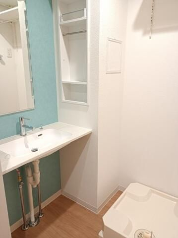 ウィンドテラス新千葉の独立洗面台