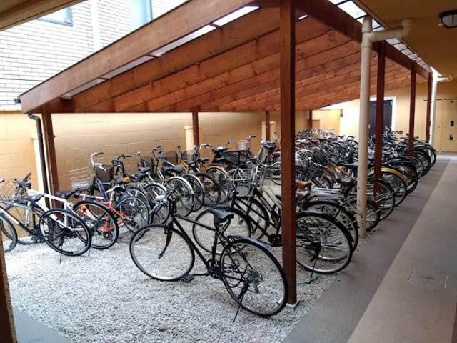 KTマンションの駐車場|駐輪場