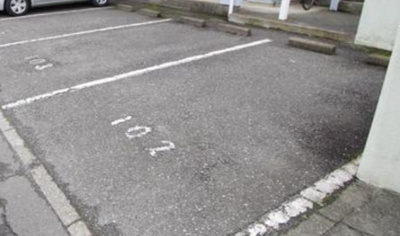 【駐車場】 | メゾンルミニュー