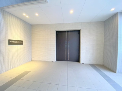 【エントランス】 | ル・サンク南千里ローレルコート