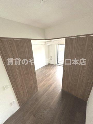 【洋室】 | ウエリスアーバン守口