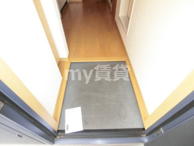 【玄関】 | ボヌール赤塚公園 | 別号室