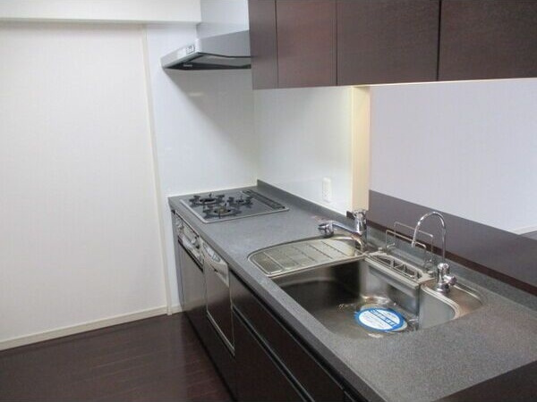 リエトコート丸の内のキッチン|同マンション別部屋（室内イメージ写真）