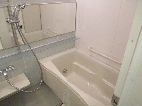 リエトコート丸の内の浴室|同マンション別部屋（室内イメージ写真）