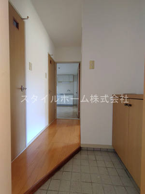 【玄関】 | サンステージスズキ | イメージ写真です。