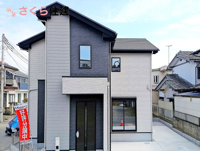 宇都宮市鶴田町27期　1号棟の外観|駐車場は最大3台駐車が可能です◎