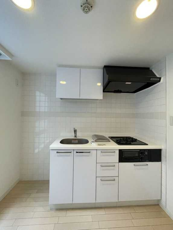 ミリアレジデンス桜新町　敷金０　礼金０　ペット相談のキッチン