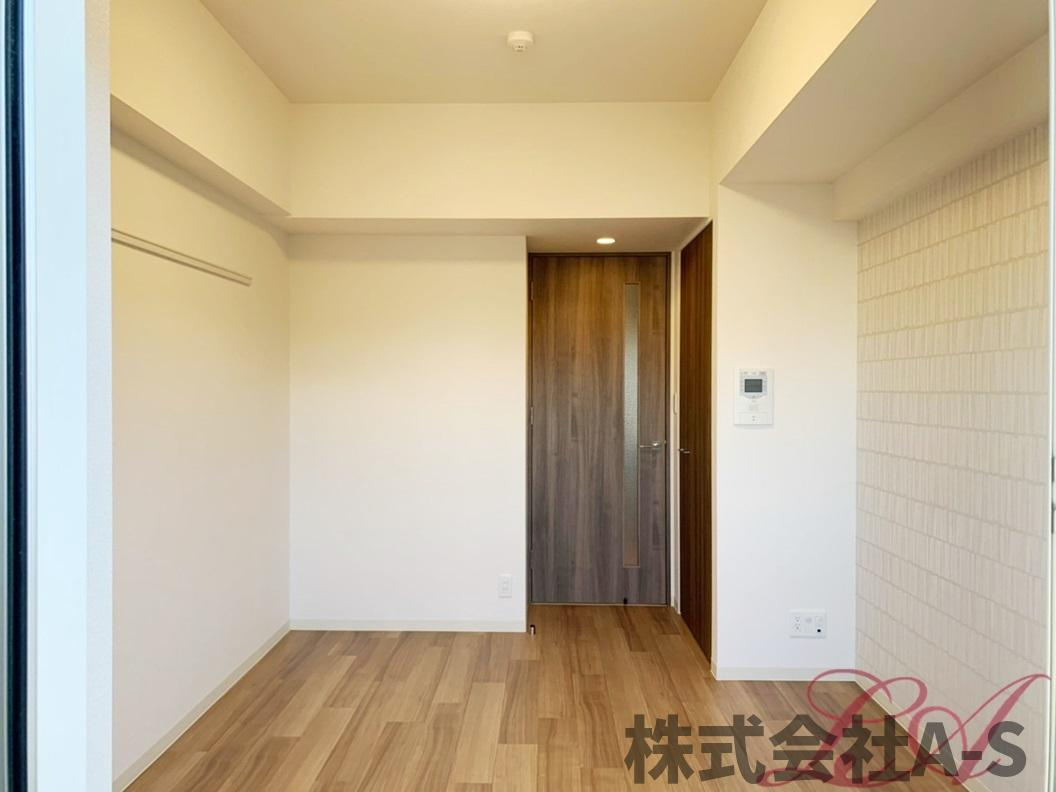 プレサンス久屋大通公園セラフィの居間・リビング|同間取り画像使用
実際のお部屋と色などが異なる場合がございます。