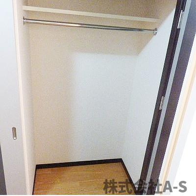 プレサンス久屋大通公園セラフィの内装|同間取り画像使用
実際のお部屋と色などが異なる場合がございます。