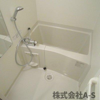 プレサンス久屋大通公園セラフィの内装|同間取り画像使用
実際のお部屋と色などが異なる場合がございます。