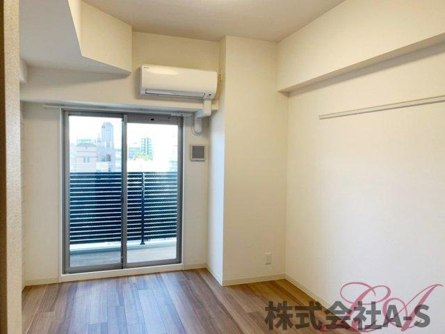 プレサンス久屋大通公園セラフィの居間・リビング|同間取り画像使用
実際のお部屋と色などが異なる場合がございます。