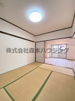 【和室】 | 　PHOENIX COURT 交野Ⅰ | 和室がひろがる居住スペース