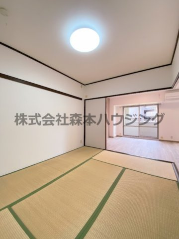 【和室】 | 　PHOENIX COURT 交野Ⅰ | 和室がひろがる居住スペース