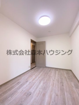 【洋室】 | 　PHOENIX COURT 交野Ⅰ | きれいな洋室です