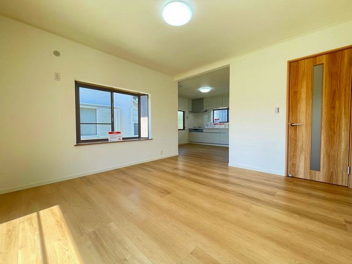 【居間・リビング】の画像