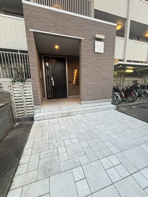 【エントランス】 | ルーエ本郷