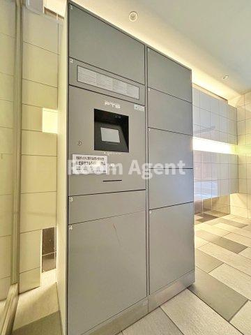 セレブレイト葵のエントランス