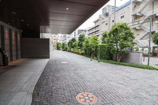  | ブランズタワー梅田Ｎｏｒｔｈ | コーチエントランスも有るので車でのお出かけも便利♪
共用部も充実のマンションです♪