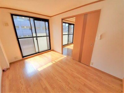 【居間・リビング】 | トウケンコーポ桜井南