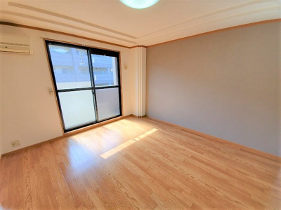 【居間・リビング】 | トウケンコーポ桜井南