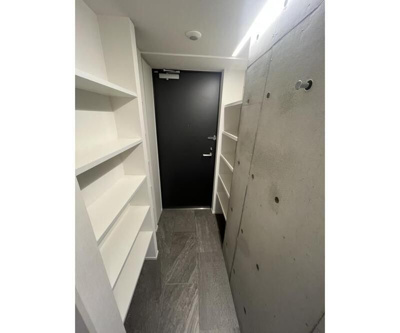 【玄関】 | ＡＳＴＩＬＥ目黒不動前 | 明るい玄関です