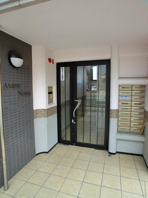 福岡市南区野間２丁目の賃貸マンションのエントランス|エントランス写真