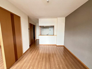 【居間・リビング】 | フォレストヴィラ | リビング