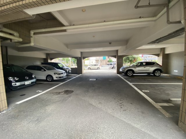 【駐車場】 | グリーンロータス1