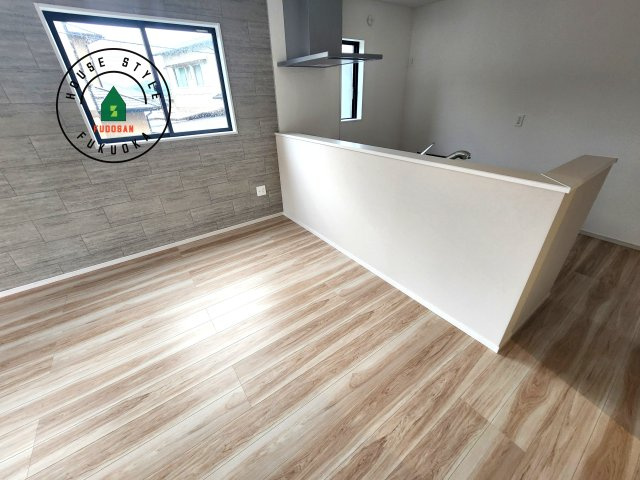 大野城市乙金東1丁目台1-2棟（1号棟）の内観：施工例|会話が弾む場所として居心地の良いリビングです。