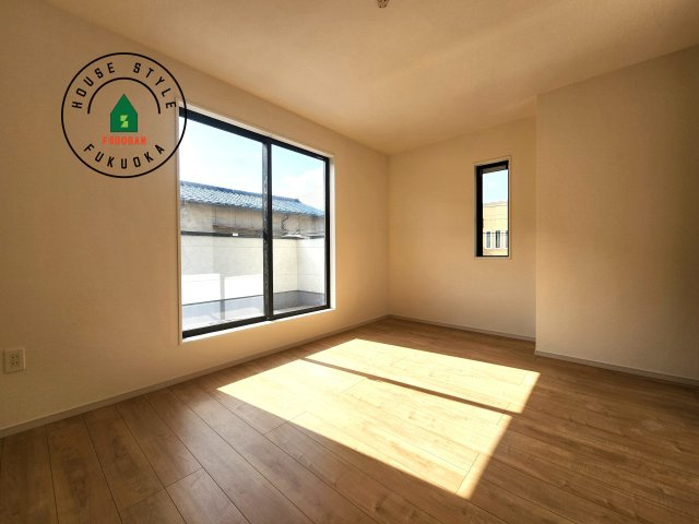 福岡市東区松香台1丁目第3-1棟（1号棟）の内観：施工例|主寝室には収納力に優れたクローゼットがありますので、お部屋もすっきり片付きます。