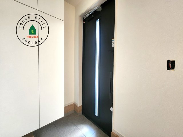 福岡市東区松香台1丁目第3-1棟（1号棟）の内観：施工例|二重ロックでしっかり防犯対策ができます。