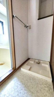 【設備】 | メゾンパーシモン | 室内洗濯機置場