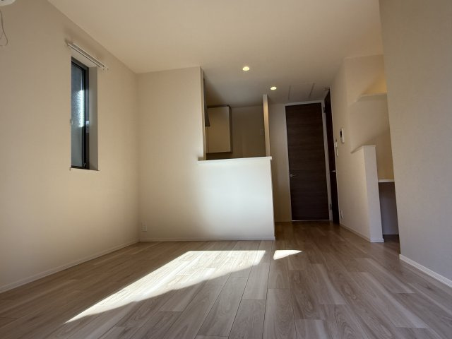 エリシオン野方の居間・リビング