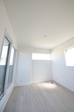 五日市中央一丁目の洋室|全居室収納スペース有、お部屋が広く綺麗に使えます