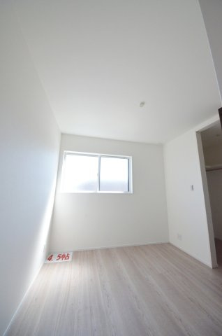 五日市中央一丁目の洋室|全居室収納スペース有、お部屋が広く綺麗に使えます