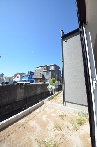 五日市中央一丁目の庭|南側に庭スペース有