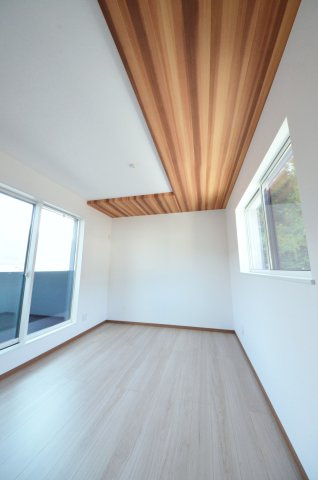 中野6丁目の洋室|全居室収納スペース有、お部屋が広く綺麗に使えます