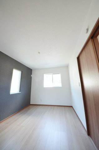 中野6丁目の洋室|全居室収納スペース有、お部屋が広く綺麗に使えます