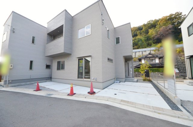 八木八丁目の駐車場|敷地34坪
駐車2台可能です