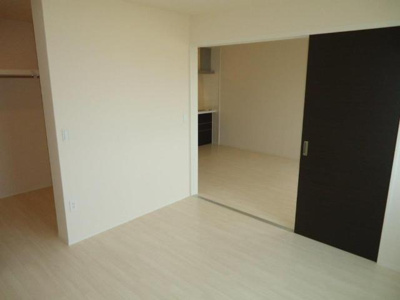 【内装】 | ラフィーネA | 室内