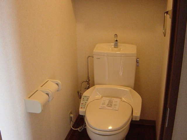 【トイレ】 | グリーン　ラティール | シャワー付トイレ