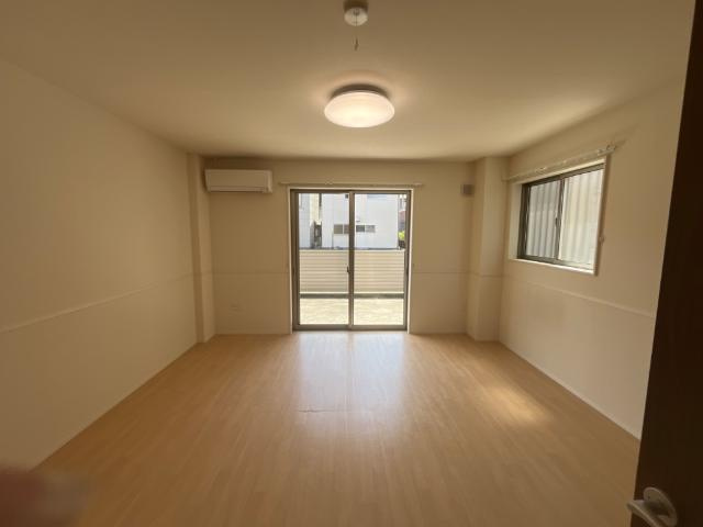 【居間・リビング】 | パルティール | 洋室