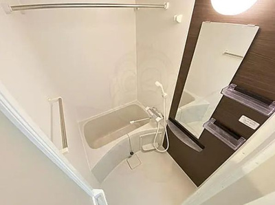  | リブリ・ゼフィランサス