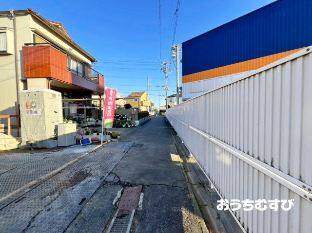春日井市六軒屋町第6(全1棟)の前面道路含む現地写真